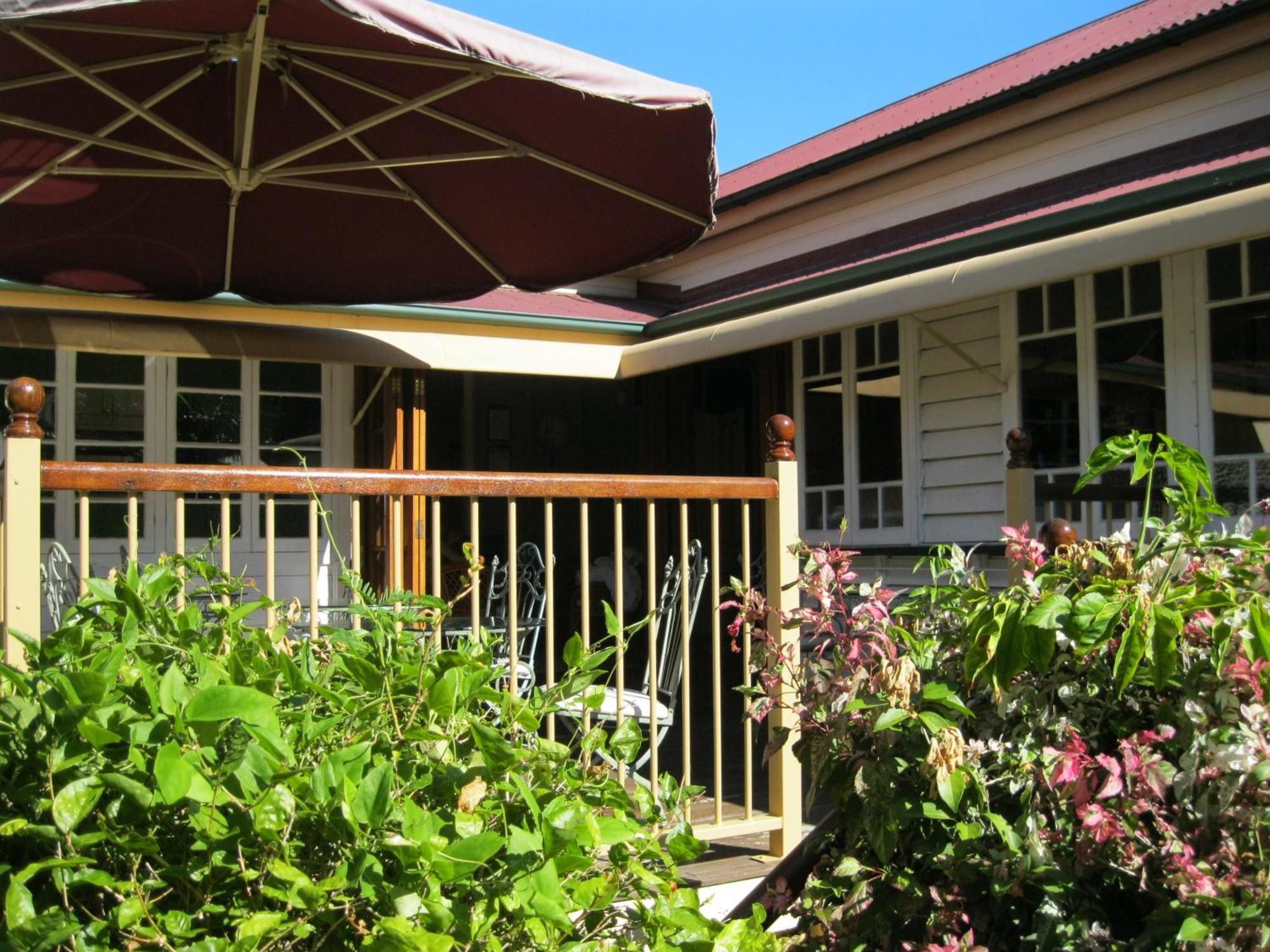 Classique Bed & Breakfast Townsville Exterior photo